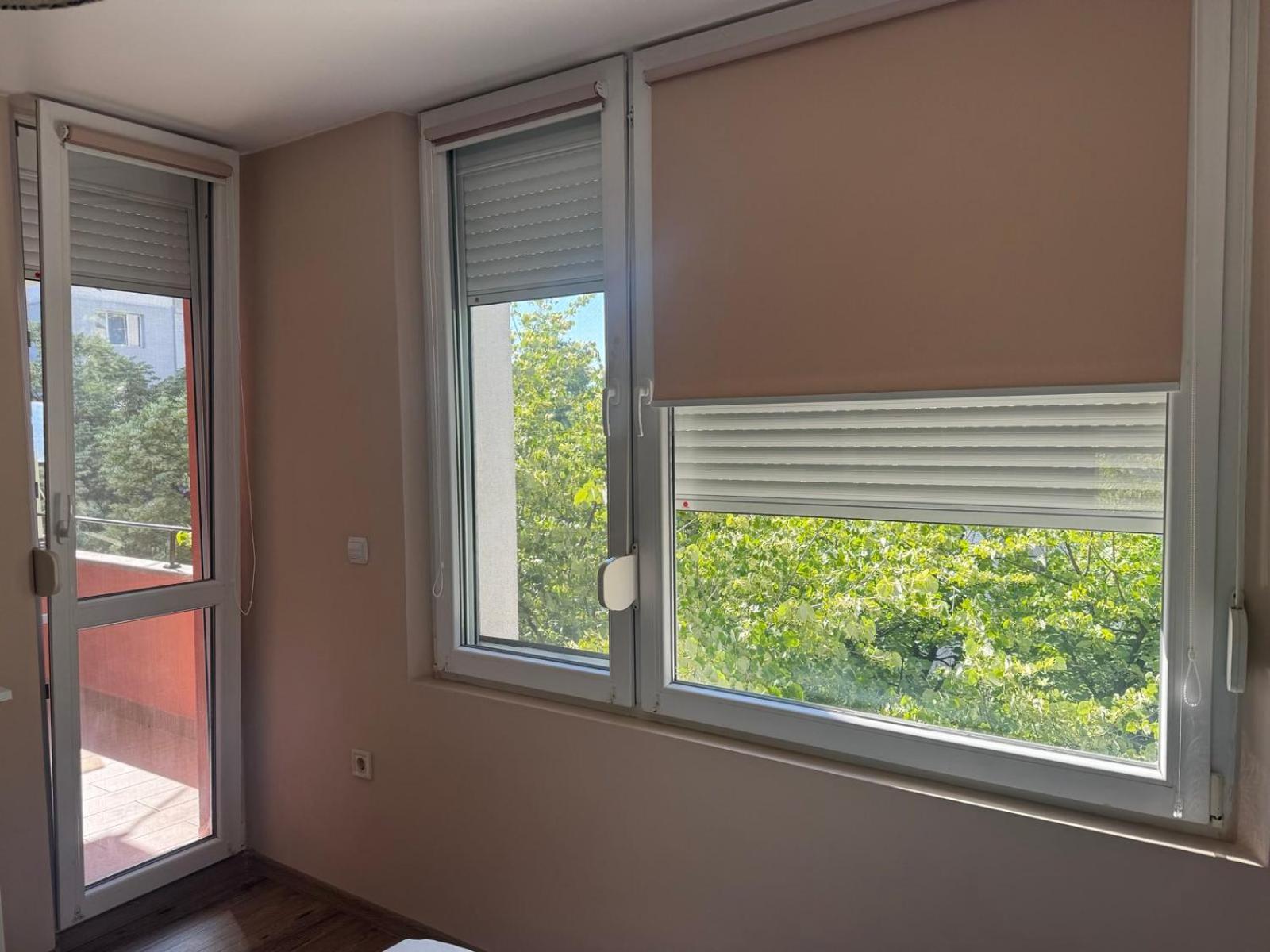 Lovely 1 Bedroom Apartment In The Heart Of Varna Exterior foto